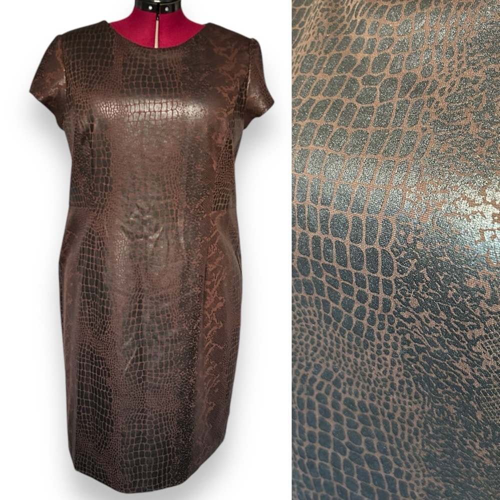 Chicos Size 3 Brown animal Impulse Zarah Stretch Faux Snakeskin Sheath Dress